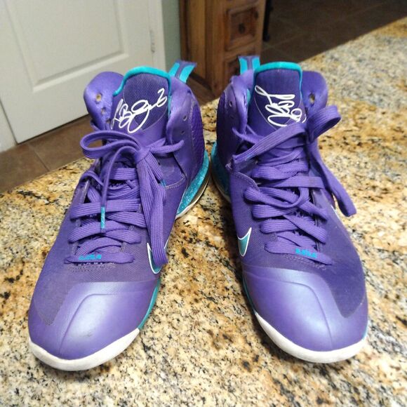 Nike LeBron Summit 2012 Lake Hornets Purple Basketball Men\'s US 9 469764-500 main image 5